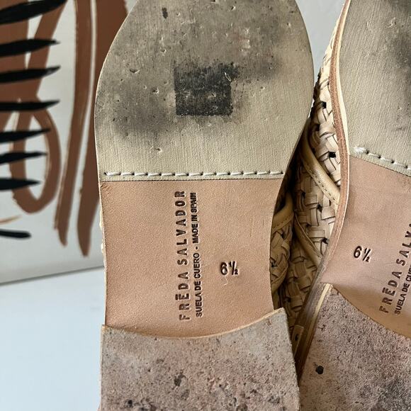 Freda Salvador Nude Woven Spanish Leather Slip On Pointed Toe Keen Mules 6.5 - Picture 9 of 9